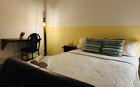 GRAN habitación céntrica Iguazú 1-A
